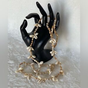 Vintage hand strung cowrie shell lei Hawaii 70’s necklace seashell beach